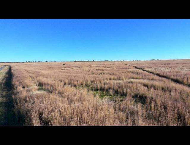 LAND FOR SALE IN VAAL MARINA